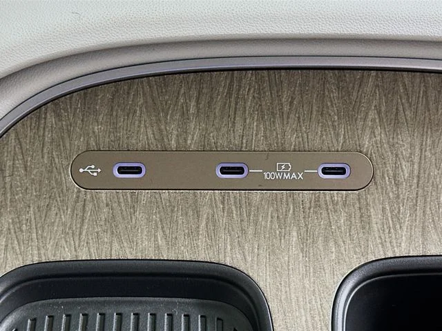 New 2026 Hyundai PALISADE SE