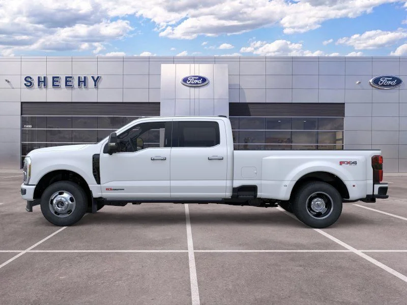 New 2026 Star White Metallic Tri-Coat Ford Platinum image 5