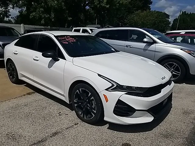 2024 Kia K5 GT-Line