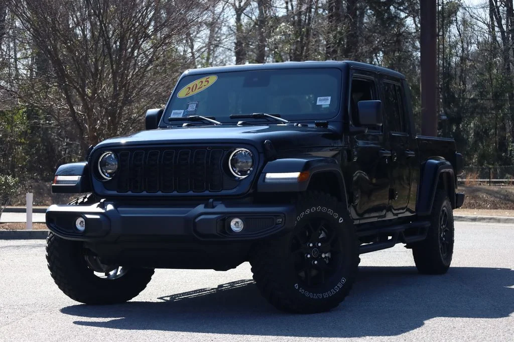 2025 Jeep Gladiator
