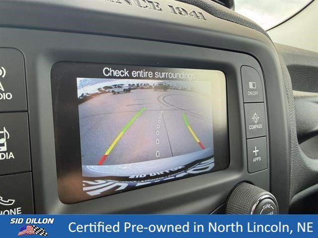 Used 2017 Glacier Metallic Jeep Latitude image 15
