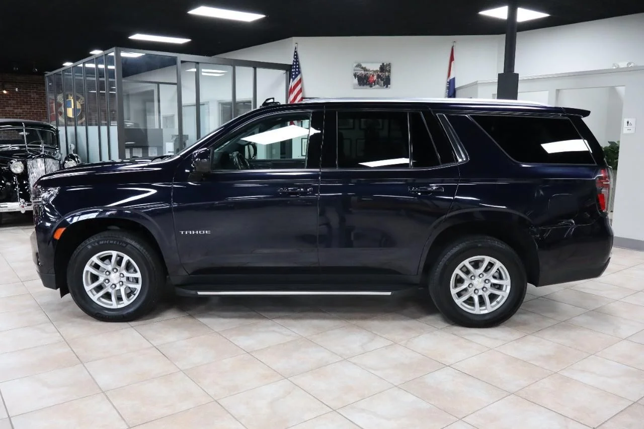 Used 2023 Midnight Blue Metallic Chevrolet LT image 2