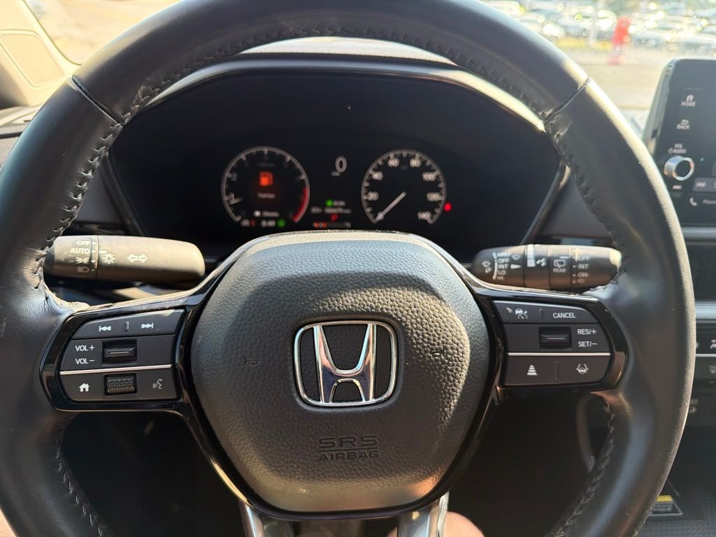 Used 2025 Silver Honda EX-L image 17