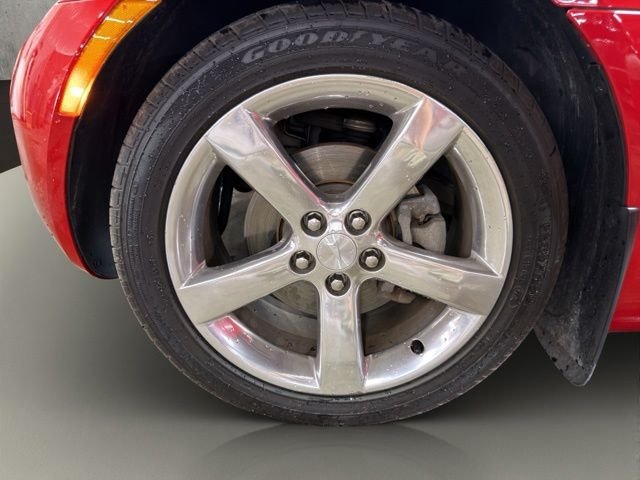 Used 2007 Red Pontiac Base image 13