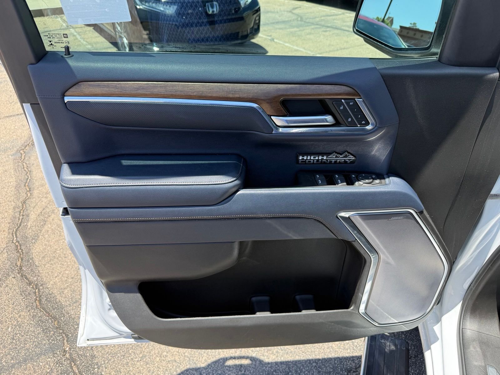 2023 Chevrolet Silverado 1500 High Country - Photo 14