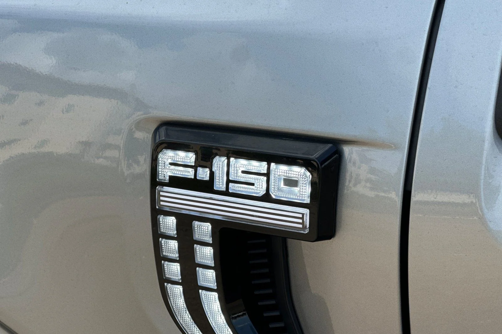 New 2026 Iconic Silver Metallic Ford XL image 19