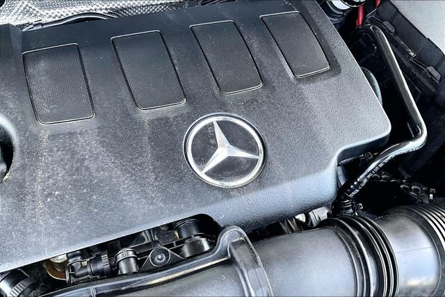 Certified Used 2023 Gray Mercedes-Benz GLB 250 image 29