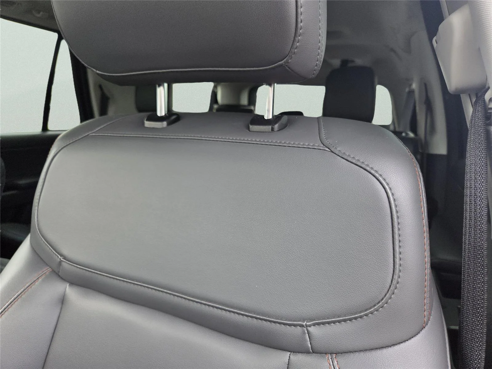 Used 2025 Agate Black Ford Active image 19