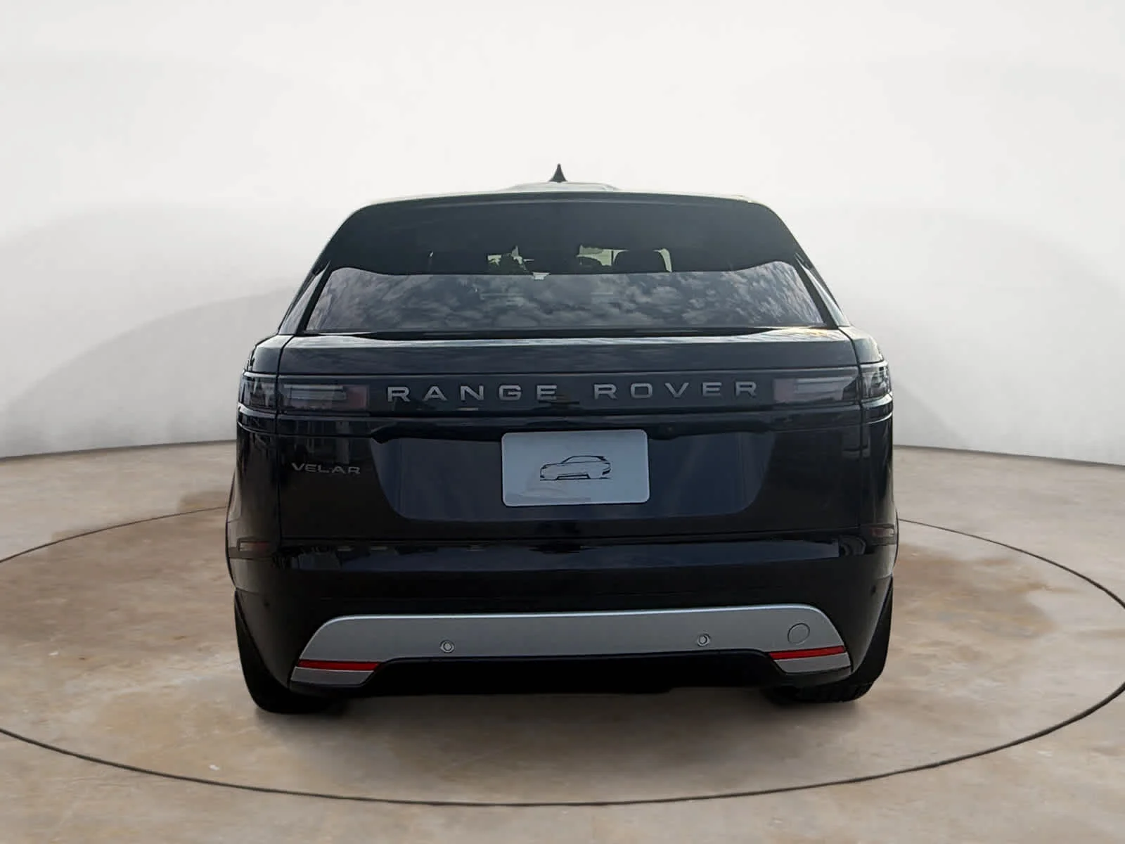 New 2026 Santorini Black Land Rover S image 4