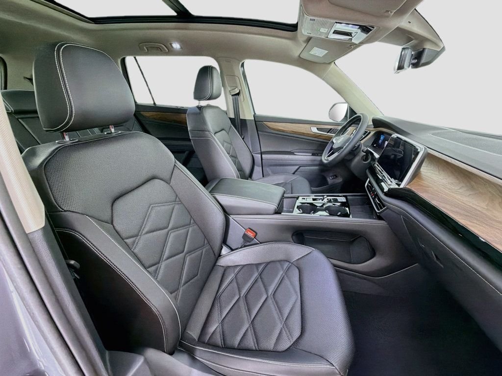 New 2026 Pure Gray Volkswagen 2.0T SE w/Technology 4MOTION image 29