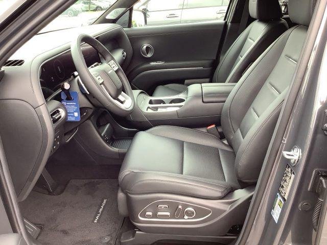 New 2026 Gray Pearl Hyundai Calligraphy image 9
