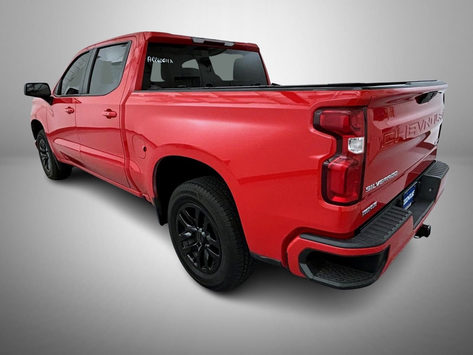 Used 2019 Red Chevrolet RST image 7