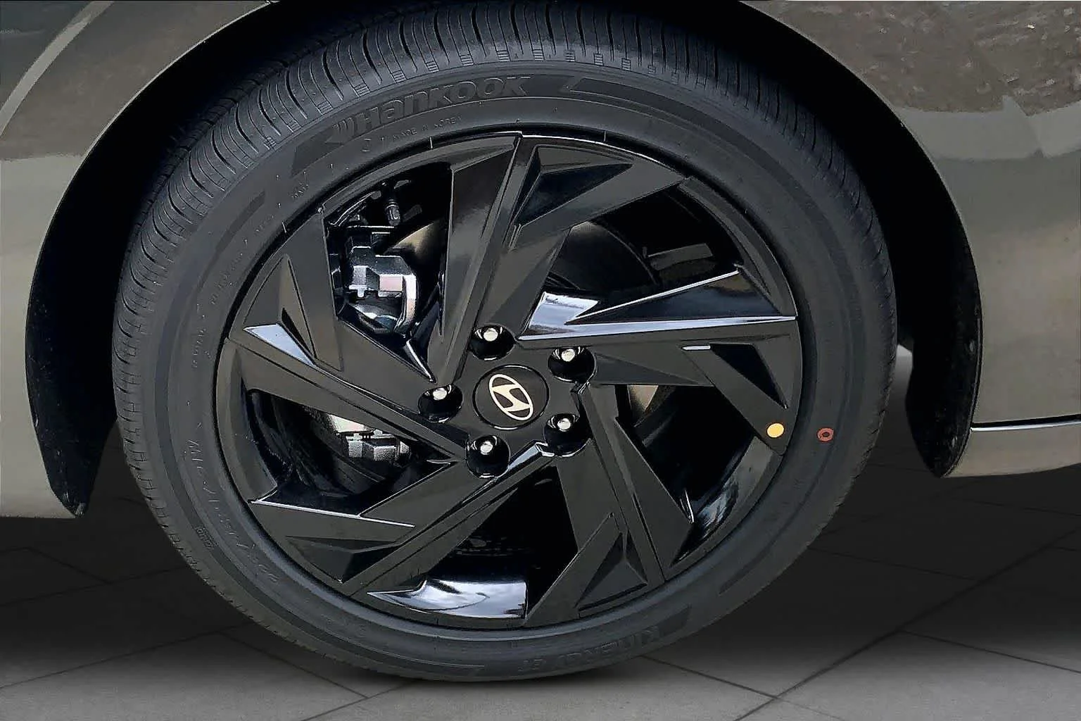 Certified Used 2026 Amazon Gray Hyundai SEL Sport Premium image 11