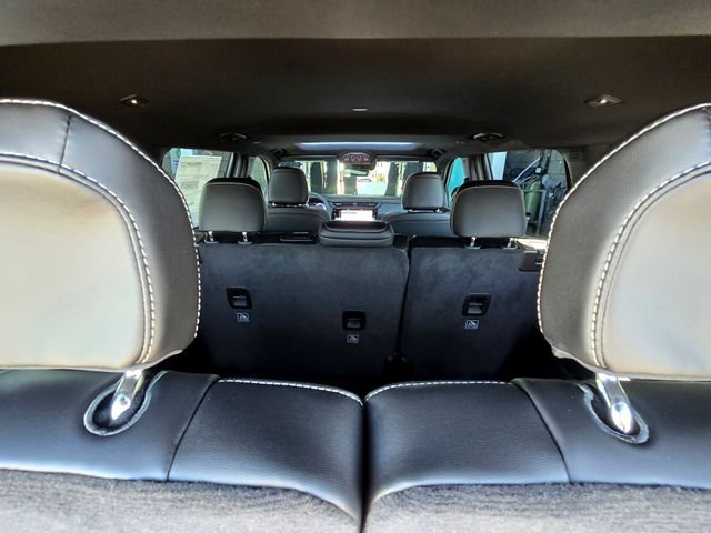 New 2026 Diamond Black Crystal Pearlcoat Jeep Altitude image 26