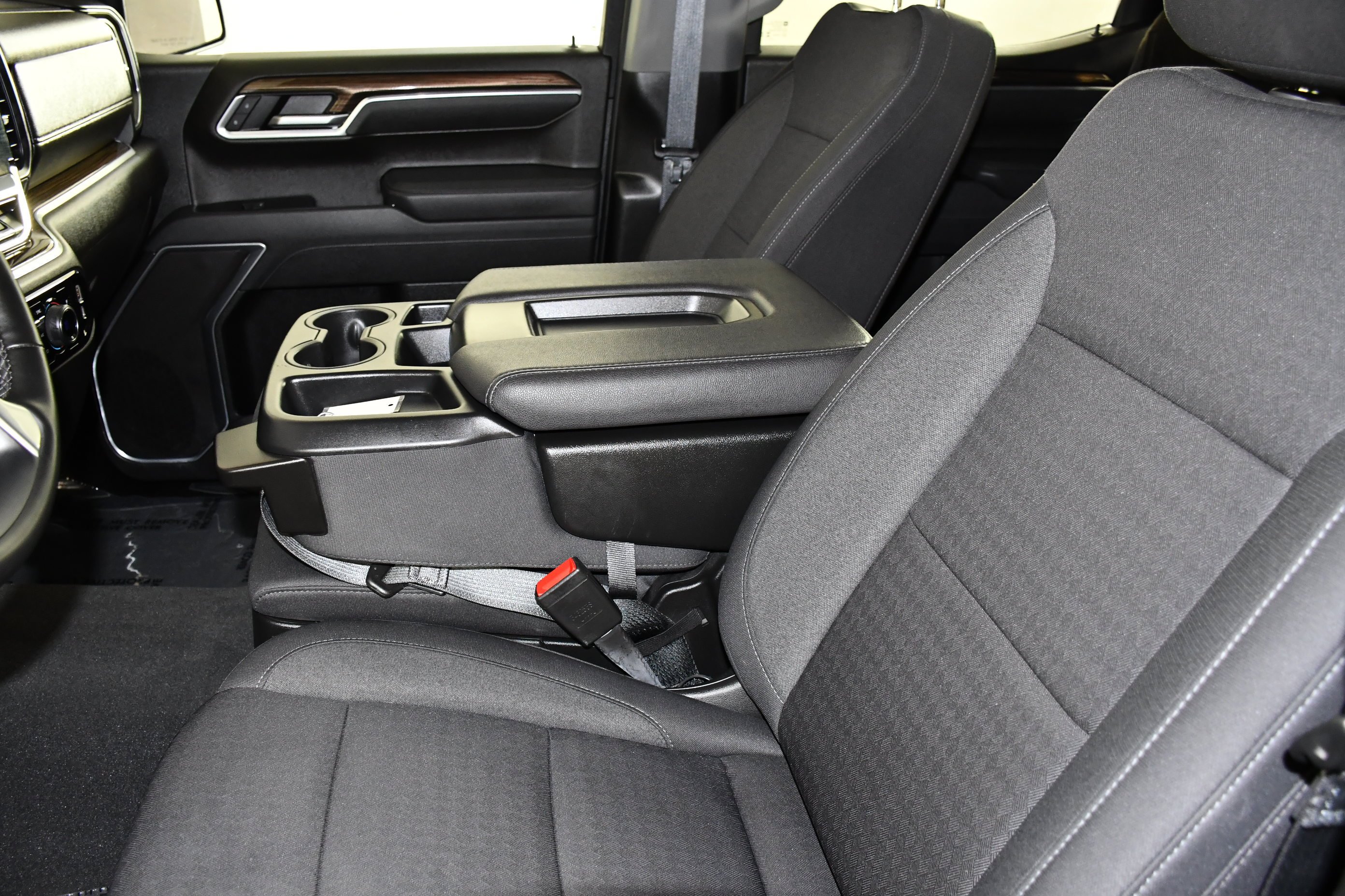 Used 2026 Black Chevrolet LT image 39