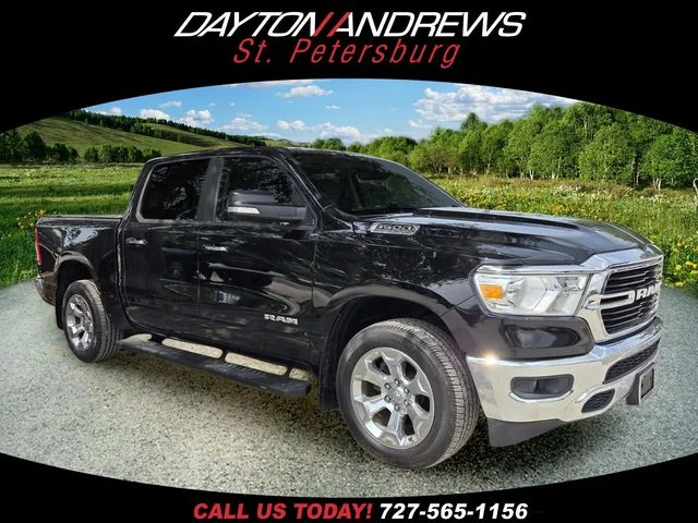 2020 RAM 1500 Big Horn/Lone Star 4x4 Crew Cab 5'7's photo