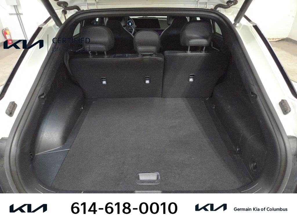 Used 2023 White Kia GT-Line image 20