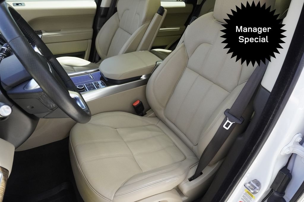Used 2016 White Land Rover 3.0L V6 Supercharged HSE image 20