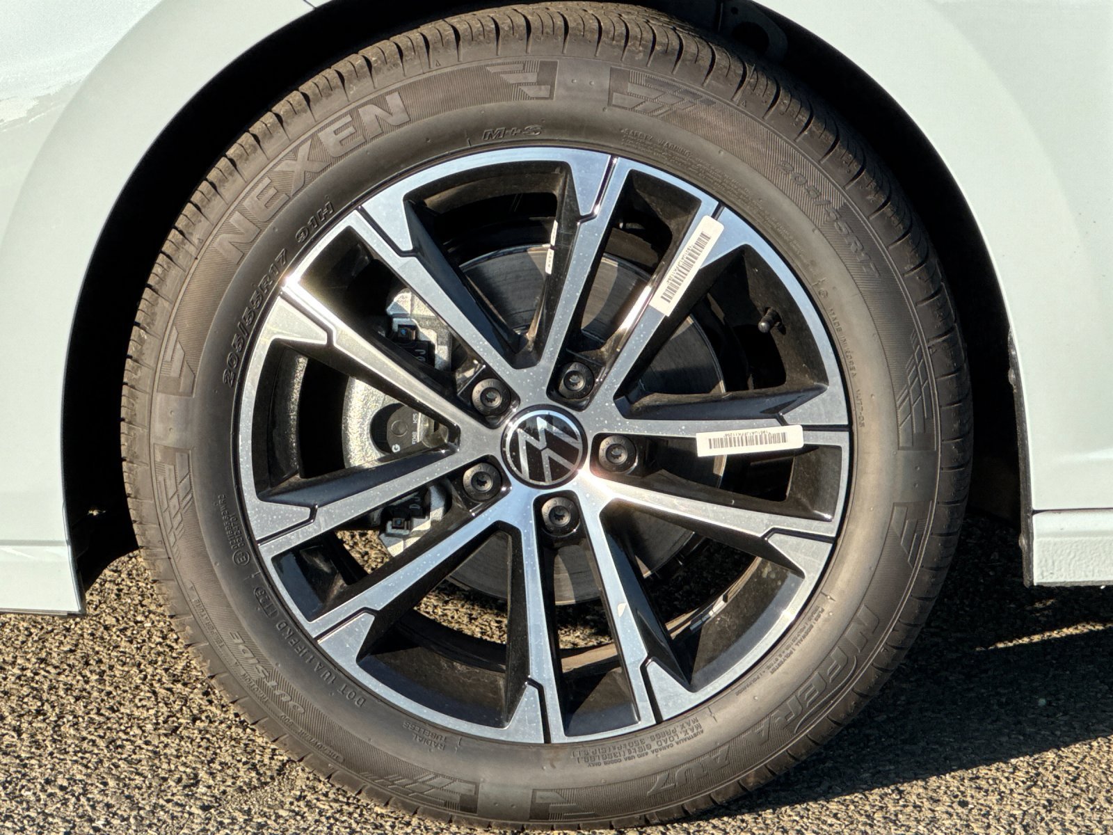 2026 Volkswagen Jetta Sport - Photo 23