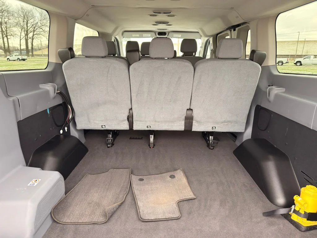 Used 2015 White Ford XLT image 4
