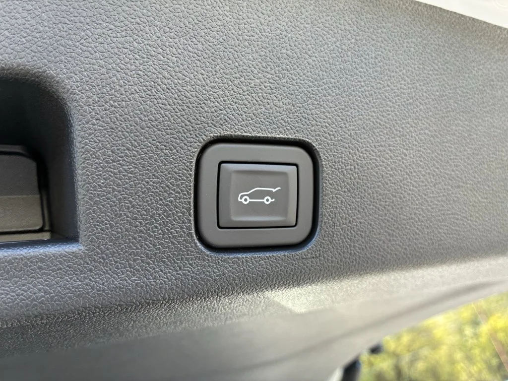 2027 GMC Acadia Elevation - Photo 18