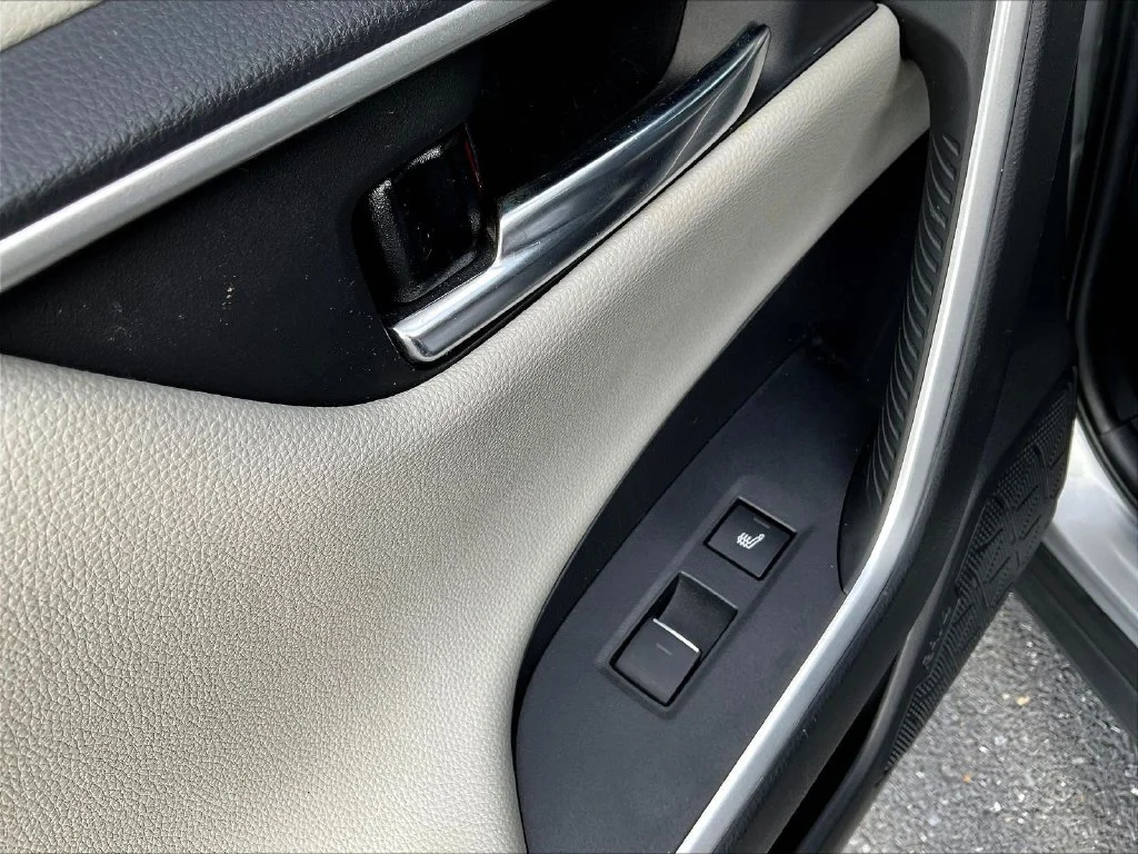 Used 2022 Silver Toyota Limited image 12