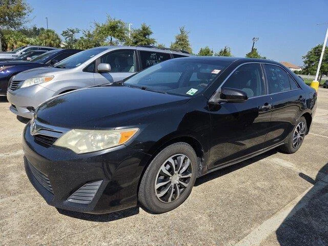 Used 2014 Attitude Black Metallic Toyota LE image 6