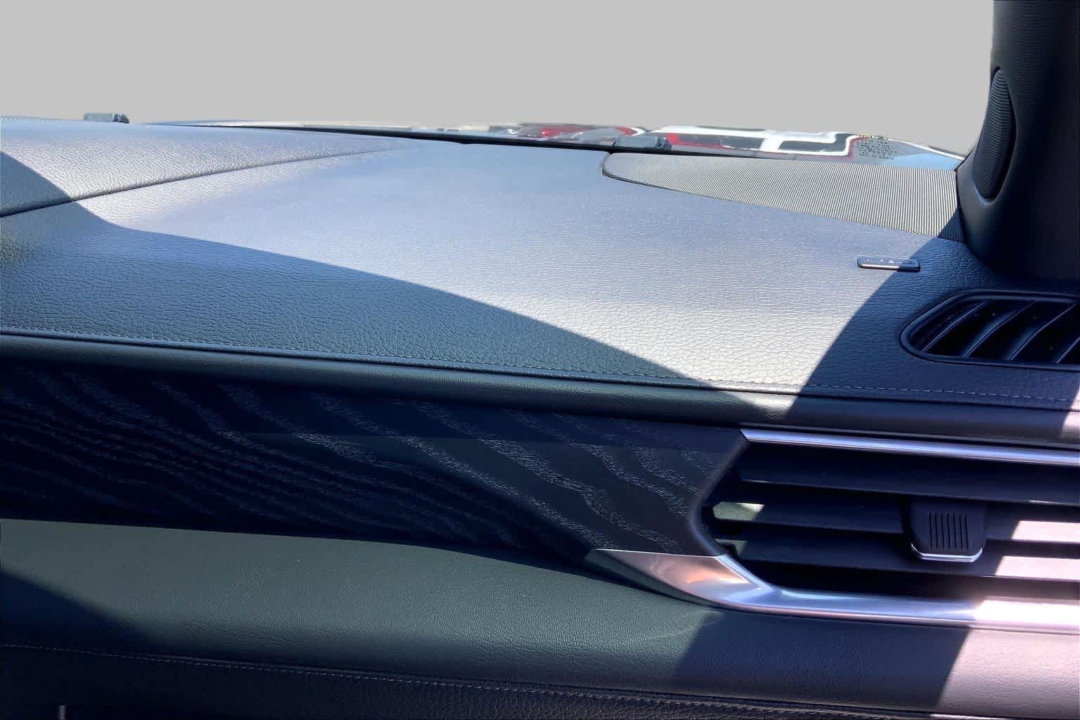 Used 2021 Onyx Black GMC Denali image 19