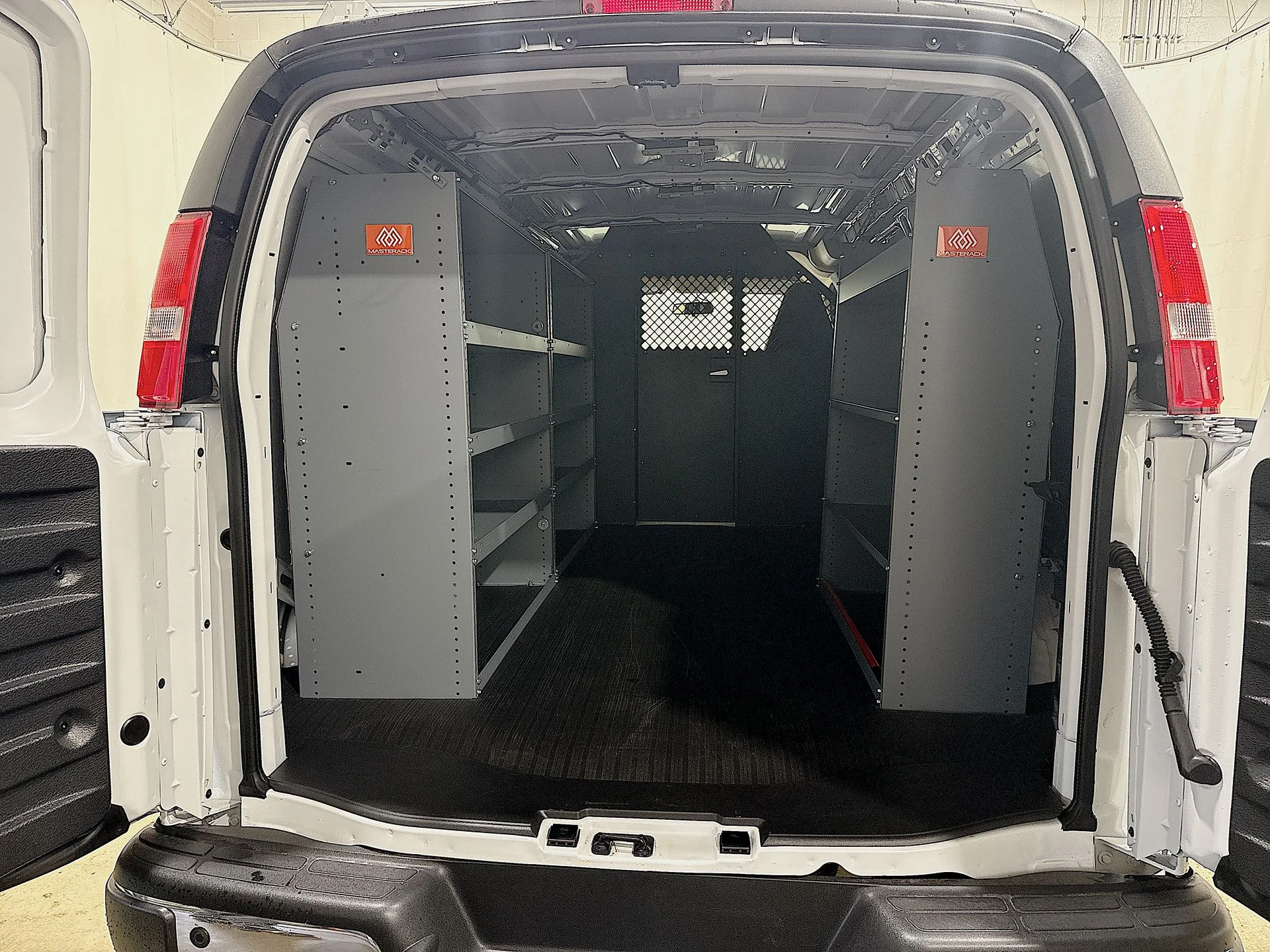 New 2025 Summit White GMC Work Van image 21