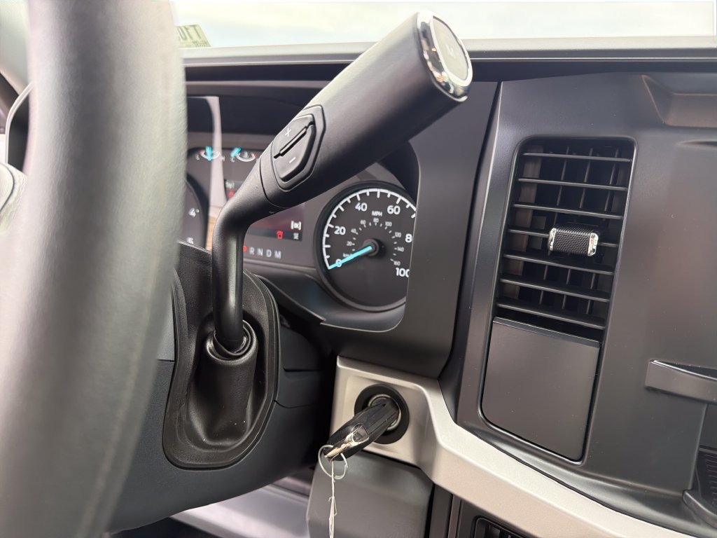 New 2026 Oxford White Ford F-250® XL image 25