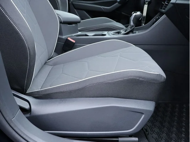 New 2026 Deep Black Pearl Volkswagen 1.5T Sport image 13