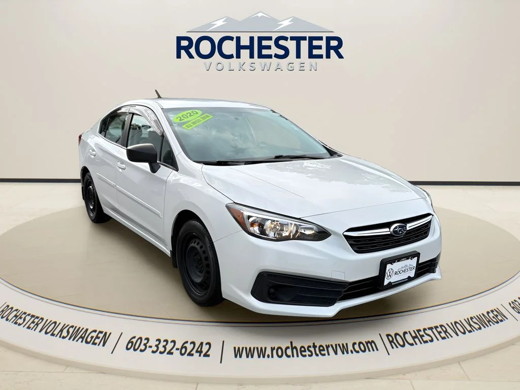 Used 2020 White Subaru Base image 8