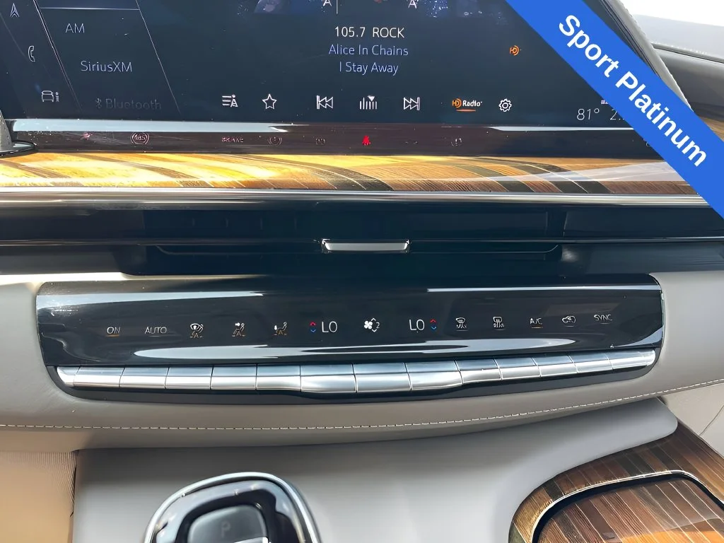 Used 2023 White Cadillac Sport Platinum image 24