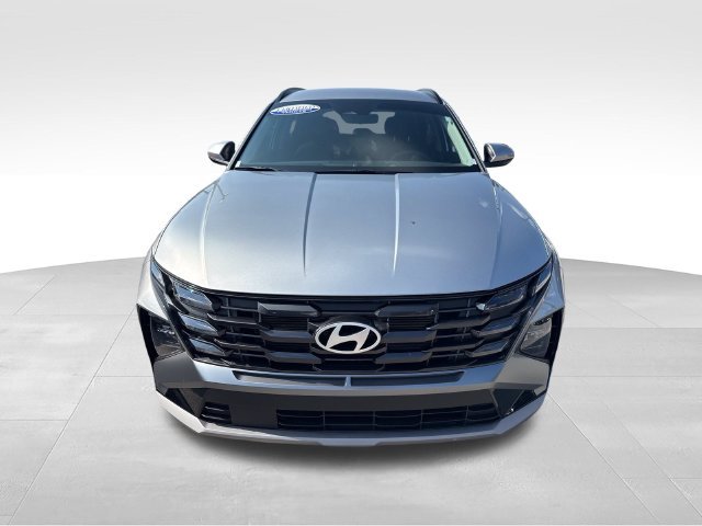 Used 2025 Silver Hyundai SEL image 8