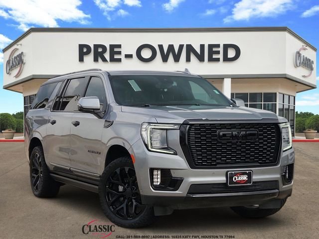 2023 GMC Yukon Denali Ultimate AWD's photo