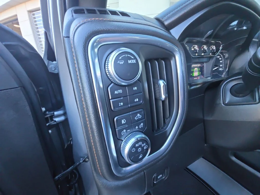 Used 2021 Satin Steel Metallic GMC AT4 image 32
