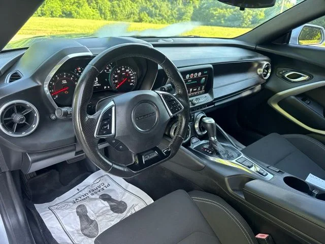Used 2017 Silver Chevrolet SS image 15