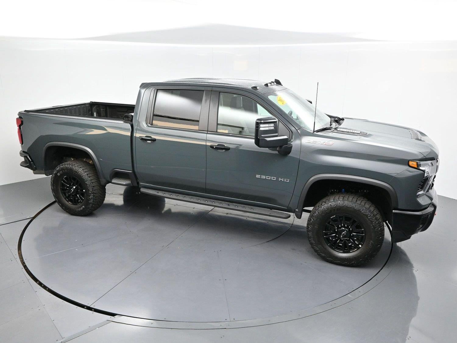 Used 2026 Cypress Gray Chevrolet ZR2 image 40
