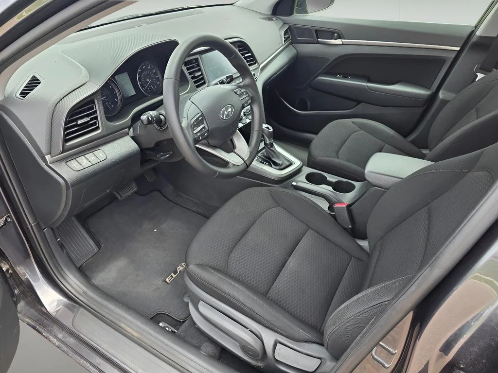 Used 2020 Portofino Gray Hyundai Value Edition image 14