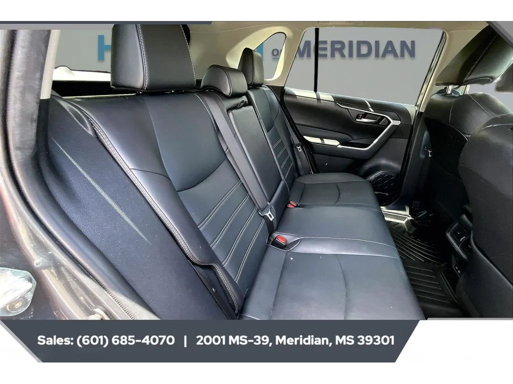 Used 2024 Magnetic Gray Metallic Toyota XLE Premium image 20