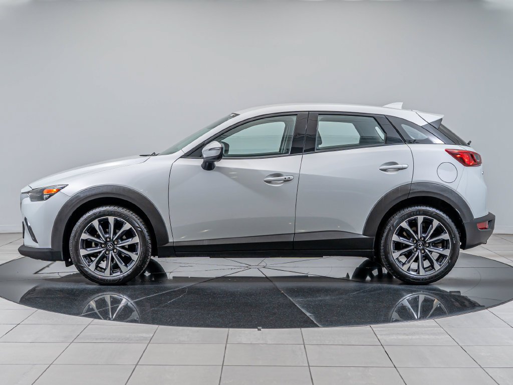 Used 2019 Ceramic Metallic Mazda Touring image 5