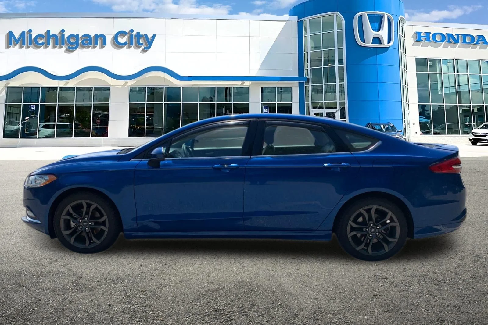 Used 2018 Ford Fusion SE with VIN 3FA6P0H77JR108601 for sale in Michigan City, IN