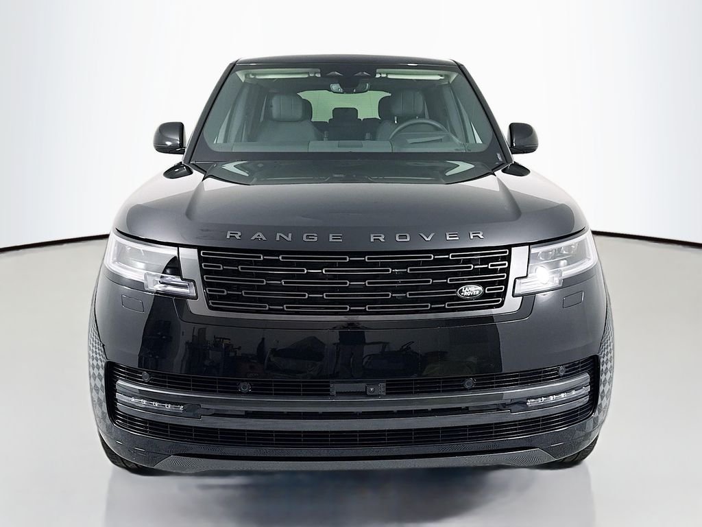 New 2026 Santorini Black LAND ROVER SE LWB 7-Seats / V8 image 6