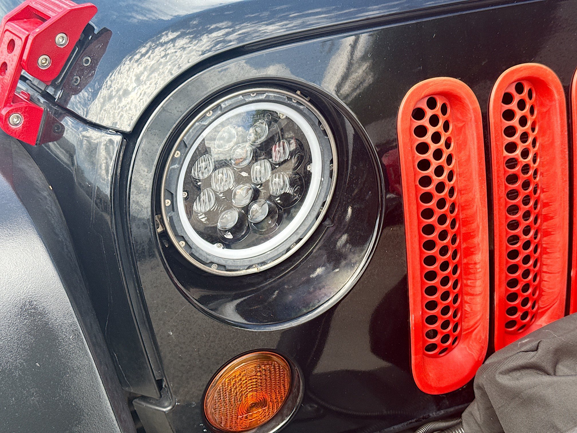Used 2013 Black Jeep Sport image 28