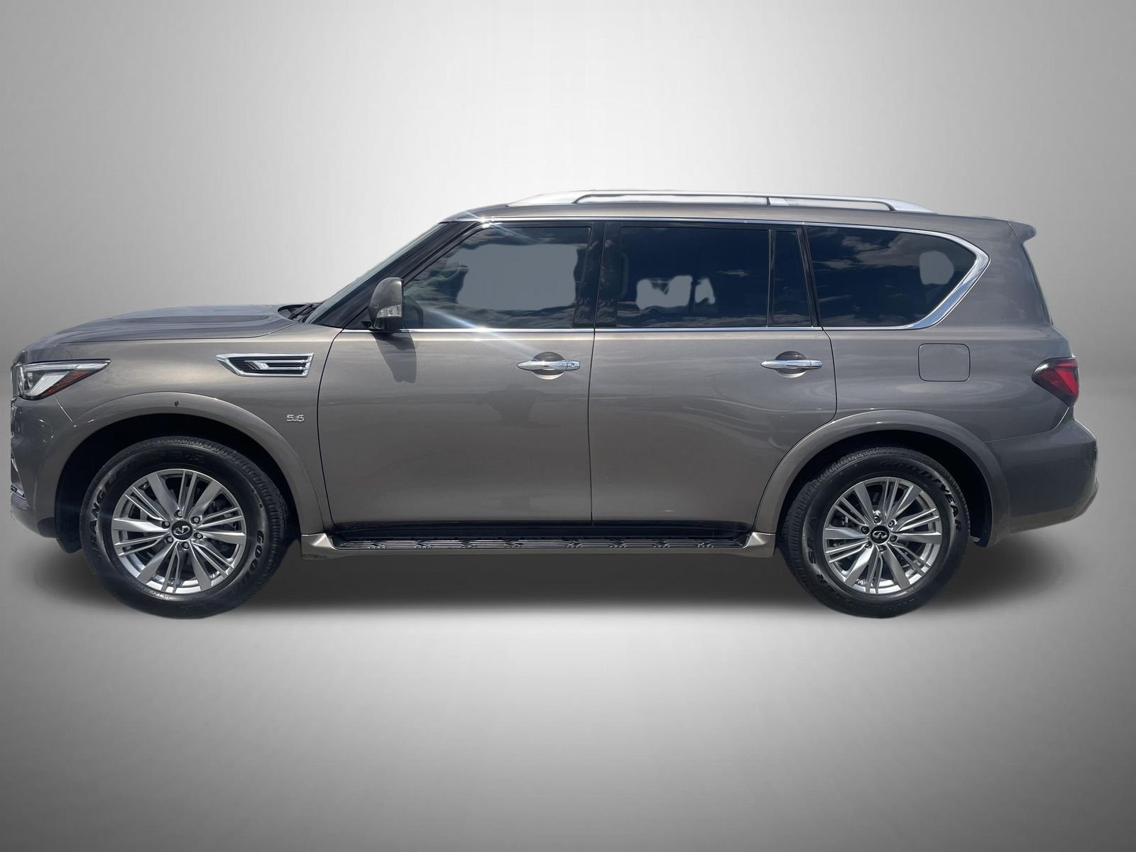 Used 2019 Gray INFINITI LUXE image 2