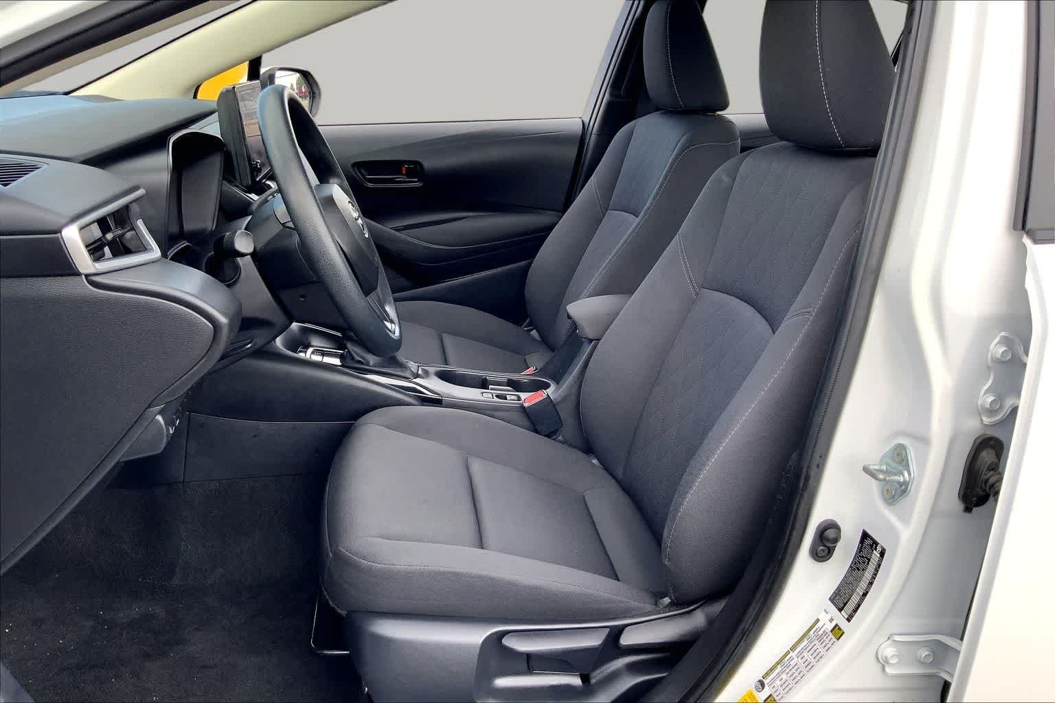 Used 2024 Ice Cap Toyota LE image 8