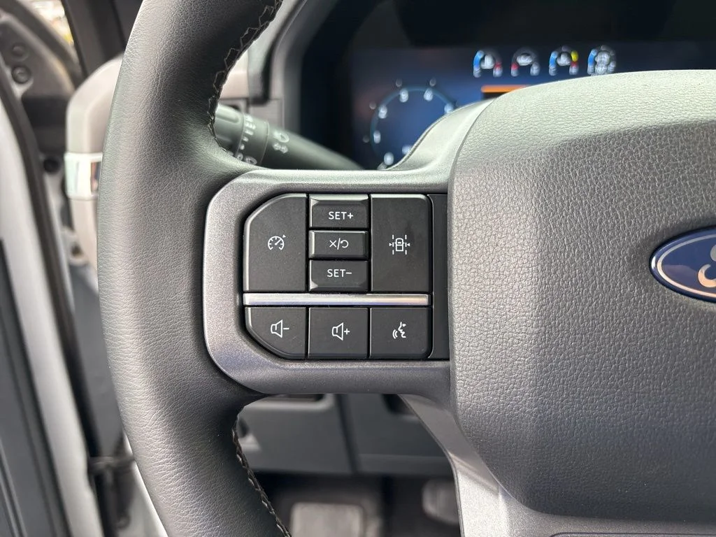 Used 2024 White Ford XLT image 11