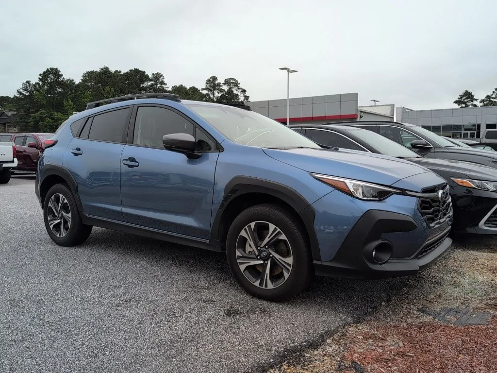 2024 Subaru Crosstrek Premium CVT's photo