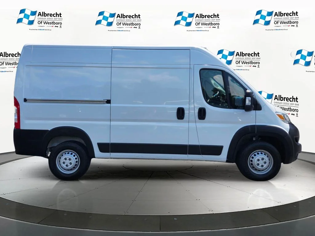 Used 2024 White Ram High Roof image 6
