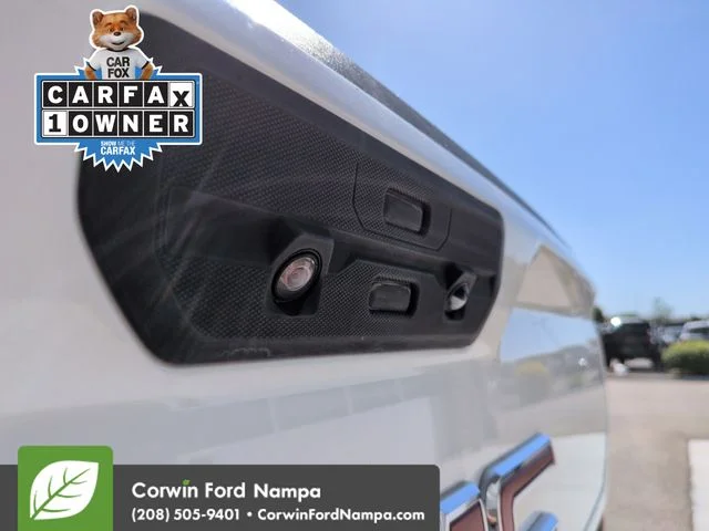 Used 2019 White GMC Denali image 30